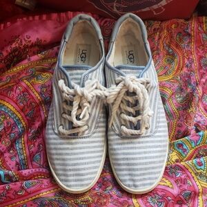 UGG blue and white striped casual shoes boat shoe flats size 10